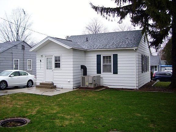 2nd image of 928 N 7th Ave