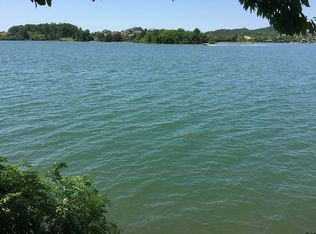 232 Northshore Dr, Greenback, TN 37742