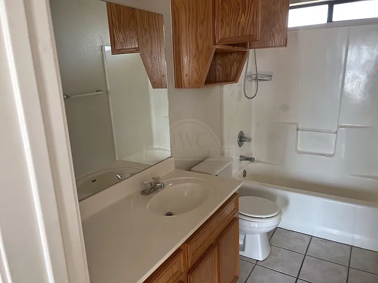 913 McDaniel Circle, Killeen — Photo 18