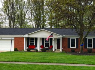 4005 Meadow Gtwy, Broadview Heights, OH