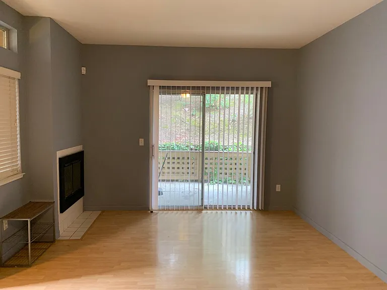151 Tuscany Ct — Photo 6