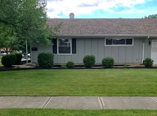 9106 Manorford Dr, Parma Heights, OH 44130