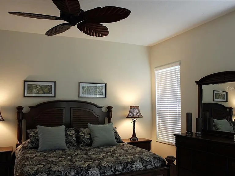549 Fallbrook Dr — Photo 4