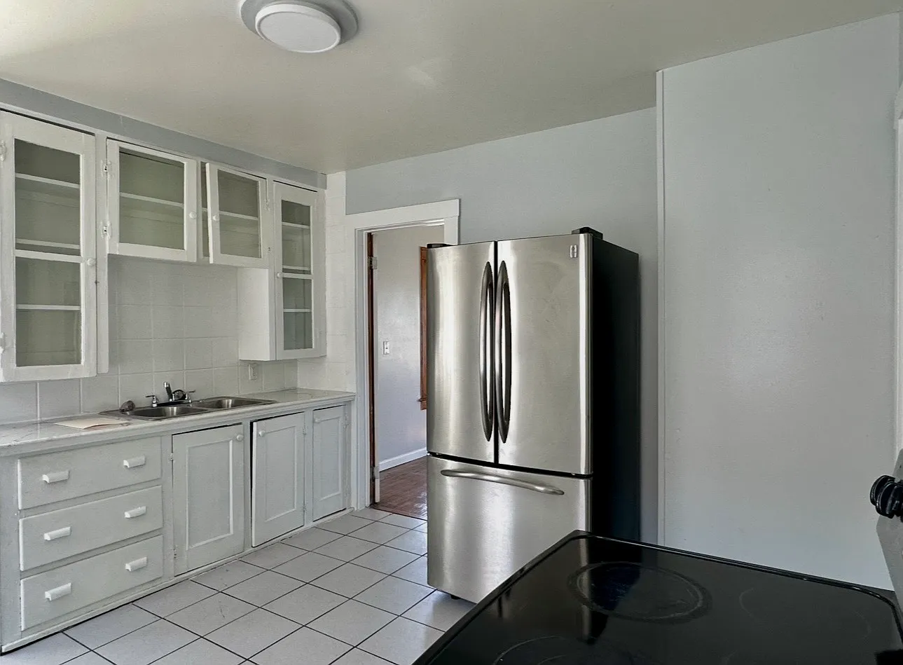 1 bed, 1000 sqft, $1,275 — Photo 4