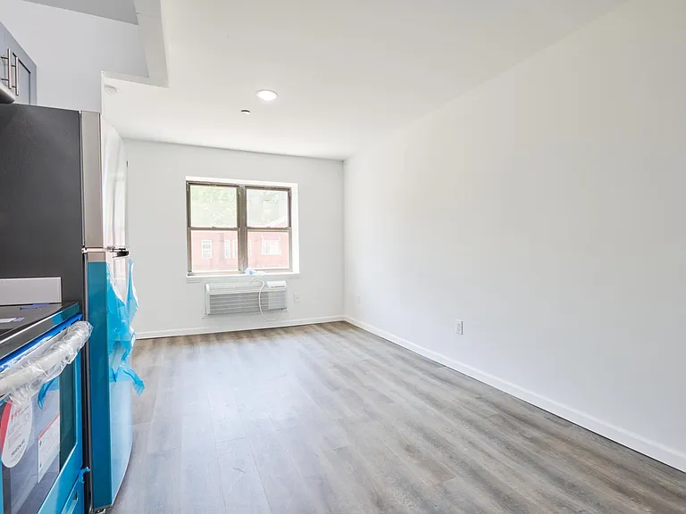 851 E 167th St #4C — Photo 6