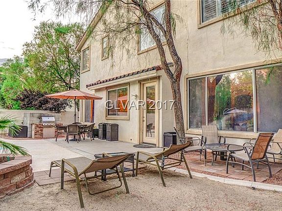 3rd image of 3053 Sabine Hill Ave