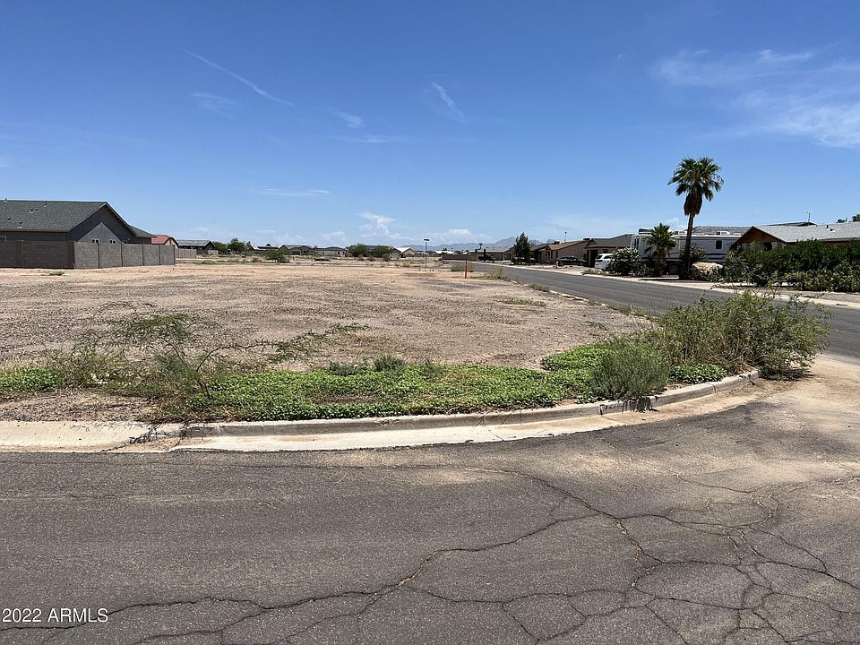 2nd image of 11010 W HOBBIT Drive #143