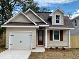 1227 E Cross St, Pensacola, FL 32503