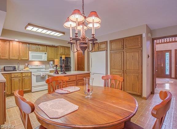 4th image of 7987 Meloria Ln