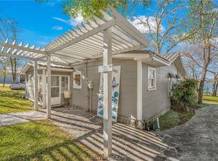 11358 Riley Green Rd, Franklin, TX 77856