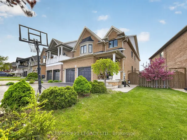 12 Aria Ln, Brampton, ON L6S 6J5