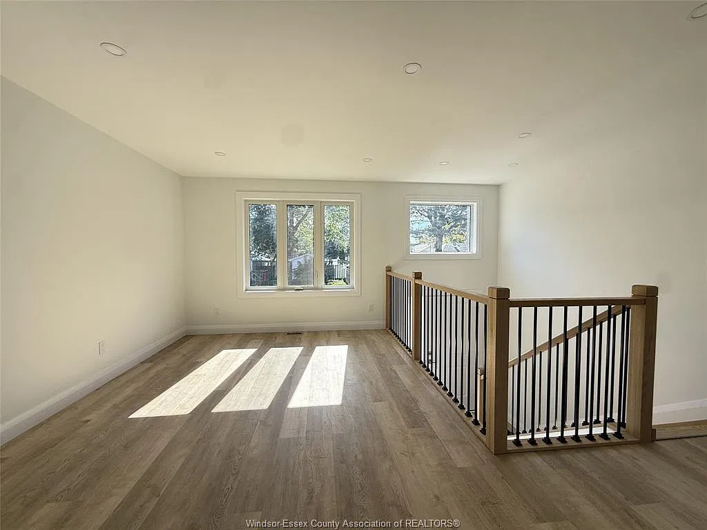 2 bed, 1.5 bath, $2,200 — Photo 3