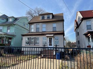 734 Ridge St FLOOR 2, Newark, NJ 07104