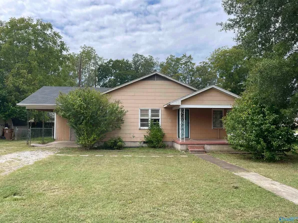 13250 Court St, Moulton, AL 35650