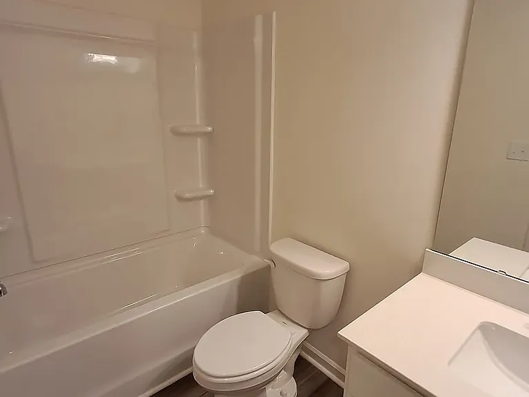 2053 Trailside Dr — Photo 9