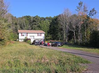 44 Plough Rd, Vestal, NY 13850