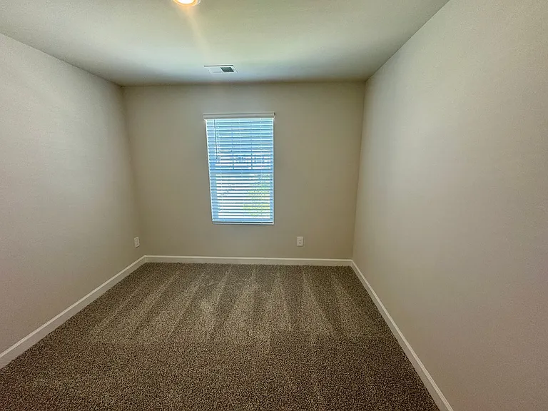 1720 Braemar Village Dr — Photo 13