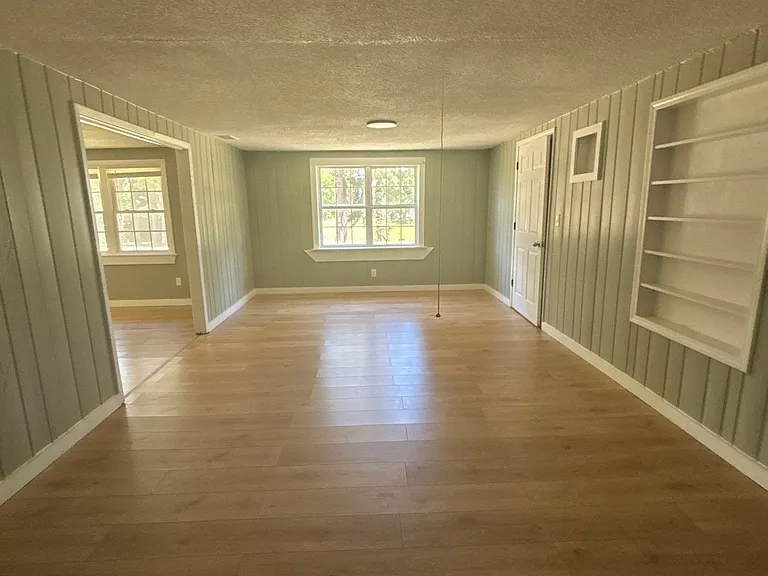 2421 Mount Carmel Rd — Photo 5