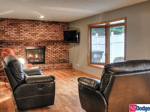 5th image of 1628 Peterson Dr