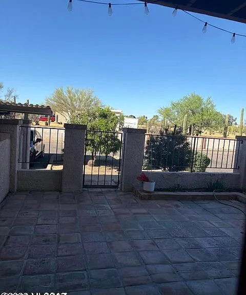2284 W Paseo Cielo — Photo 10