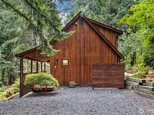 15850 Sandy Hook Road NE, Poulsbo, WA 98370