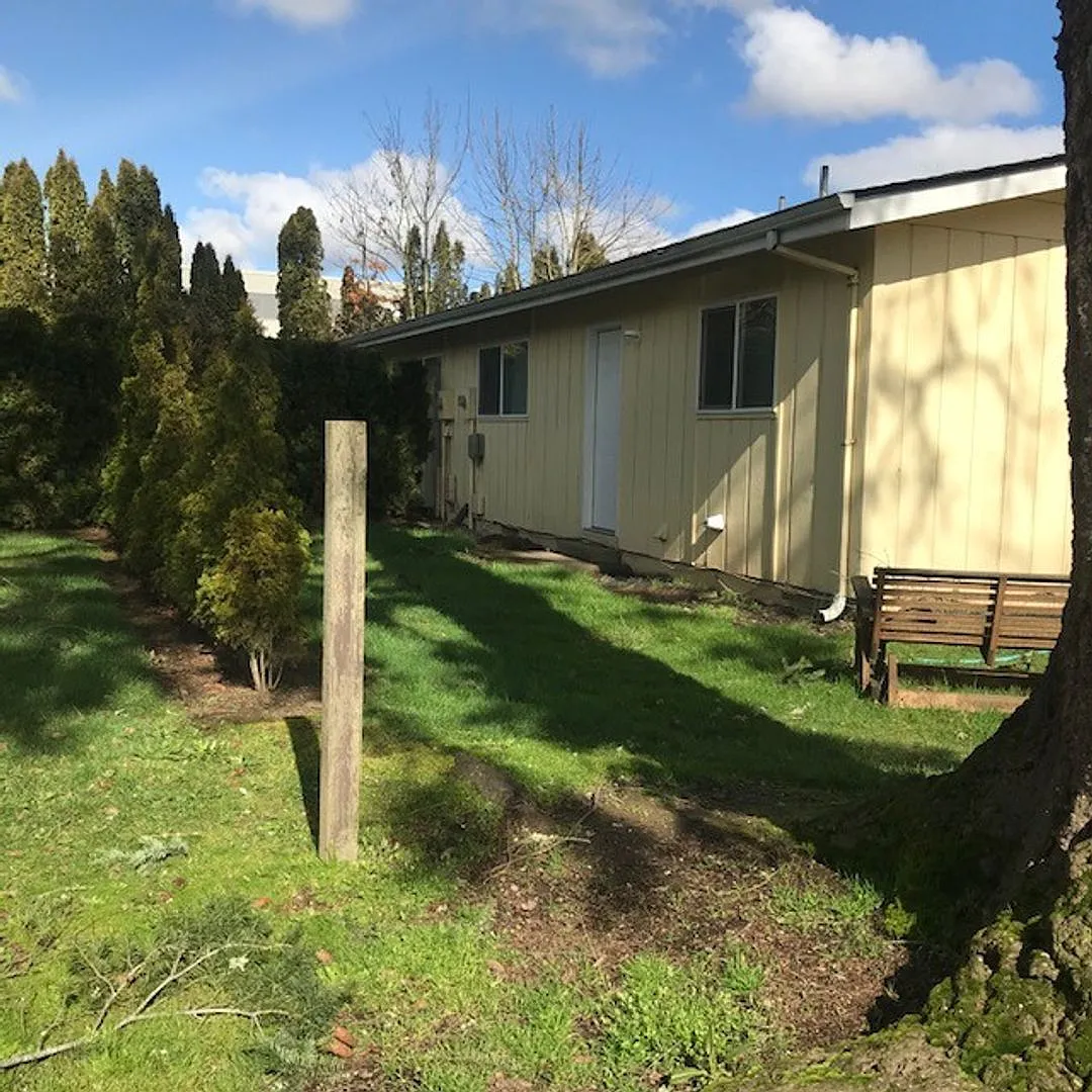Hawthorne 9-Plex — Photo 4