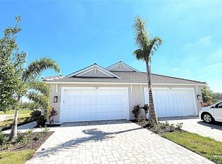 127 Okeeffe Cir, Bradenton, FL 34212