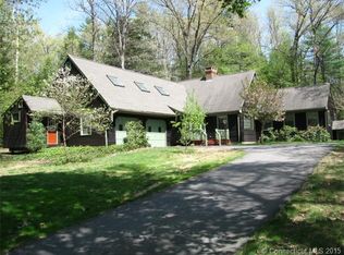 21 Crosswood Rd, Farmington, CT 06032