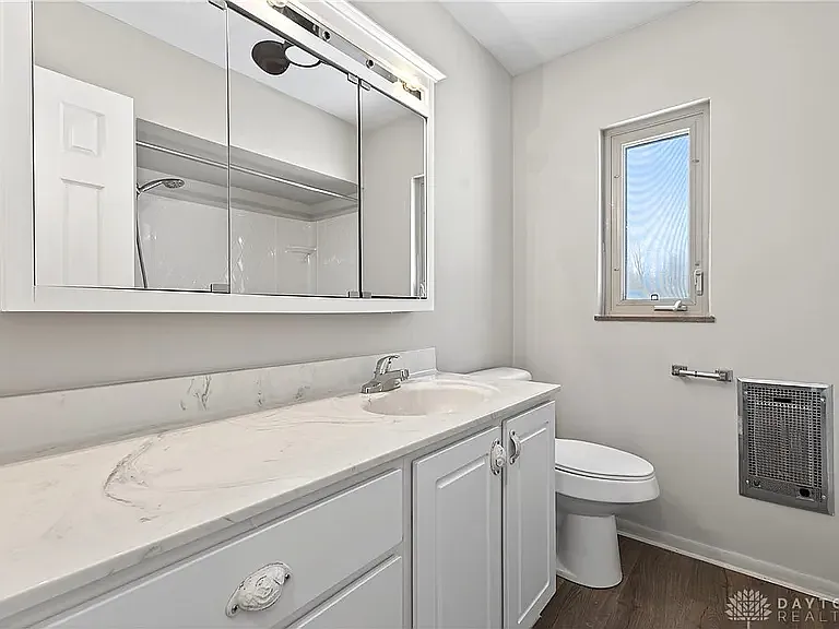 4477 E Centerville Rd — Photo 4