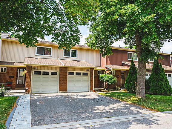 2nd image of 564 Sheraton Rd #14