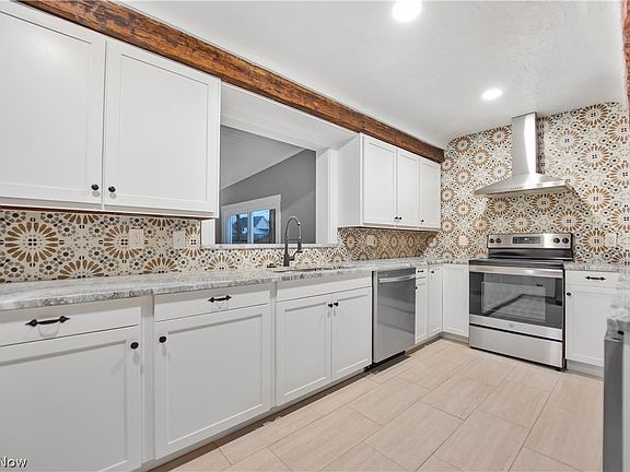 4th image of 6333 Dawson Blvd