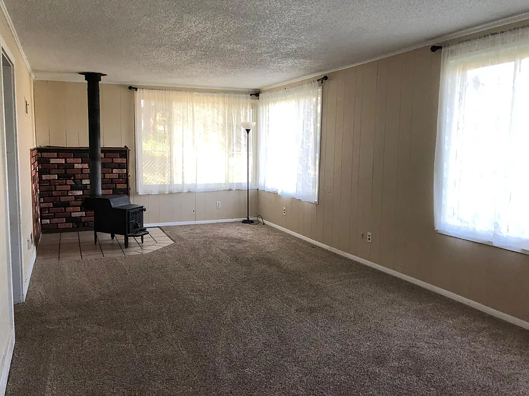 1151 Blackfoot Trl — Photo 10