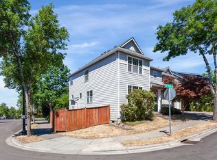 91 SW 106th Pl, Portland, OR