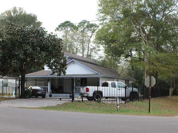 820 S Railroad Ave, Shepherd, TX 77371