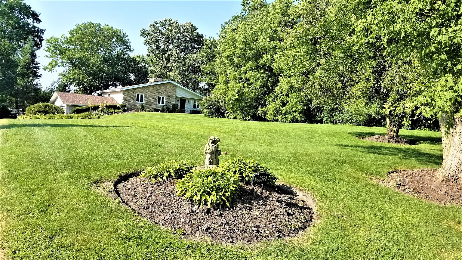 28812 W Park Dr photo 1