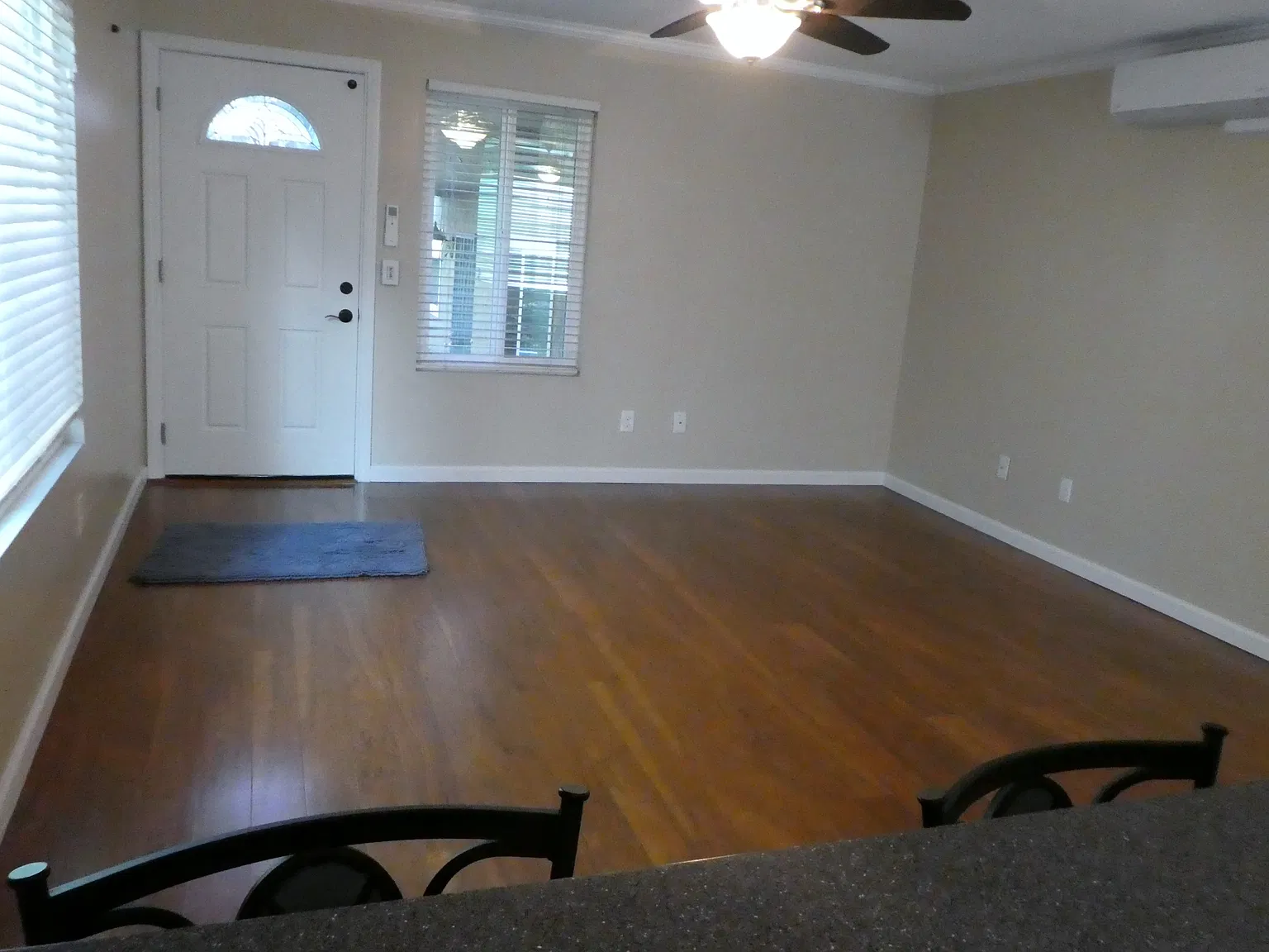 2 bed, 770 sqft, $2,795 — Photo 3