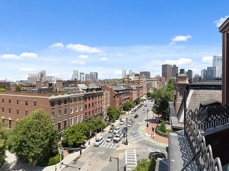 101 Beacon St #PENTHOUSE — Photo 27