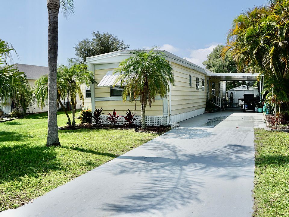 1st image of 29 El Camino Real