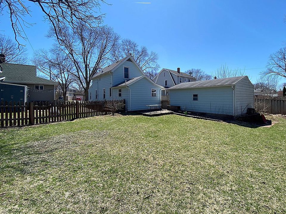 2nd image of 2560 Upham St