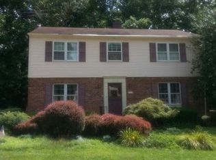 1115 Pleasant Valley Dr, Catonsville, MD 21228