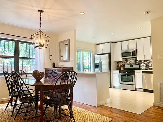 Sold by Bedford Brownstone Realty | media 6