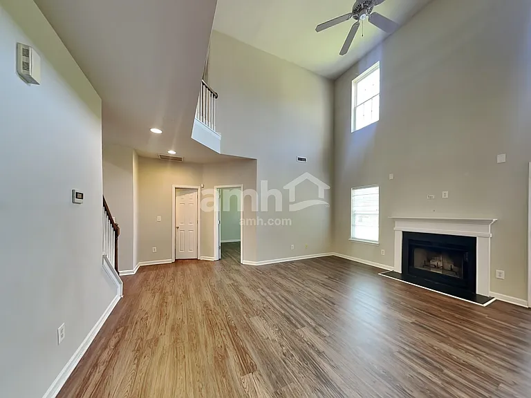 5716 Parkstone Dr — Photo 9
