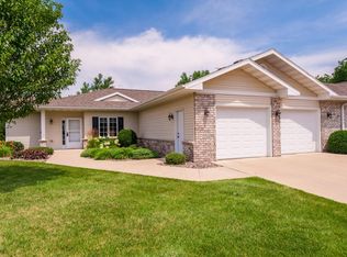3541 Fairway Ridge Ln SW, Rochester, MN 55902