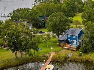 2039 Blackbeard Dr, Oriental, NC 28571