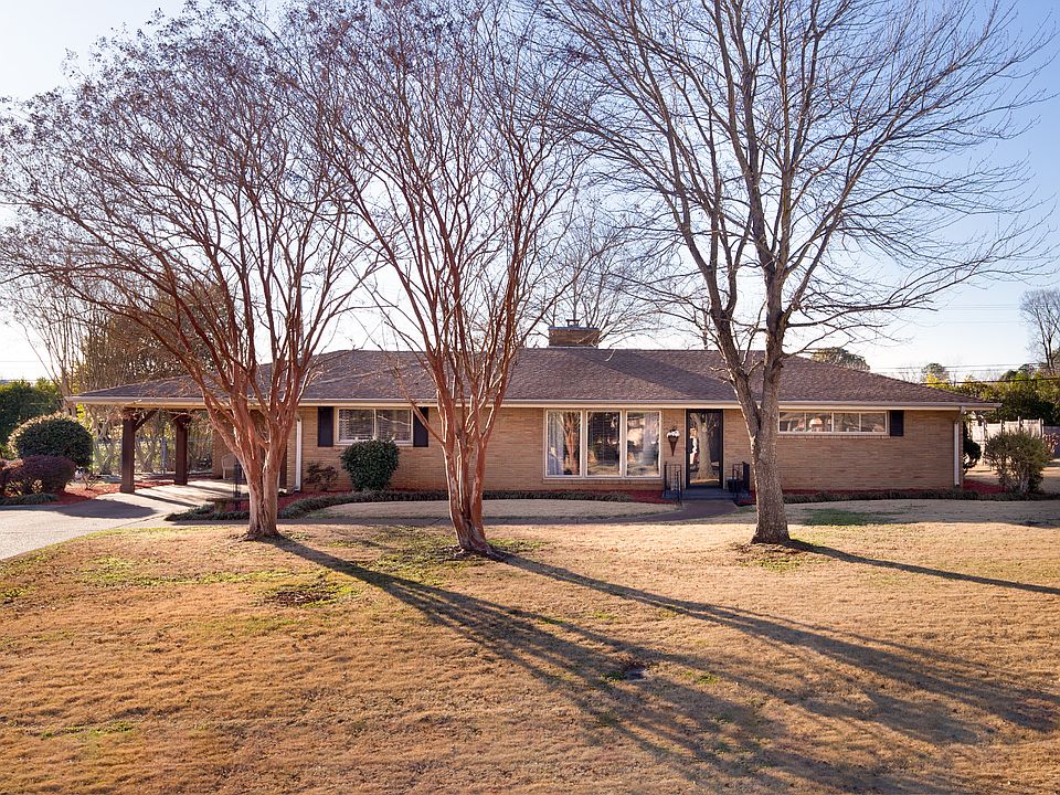 1st image of 1707 Shenandoah Rd