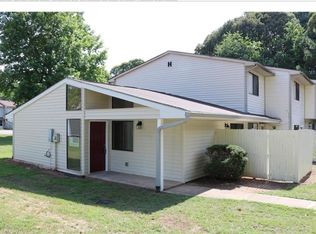 3880 Mulkey Cir SW, Marietta, GA 30008