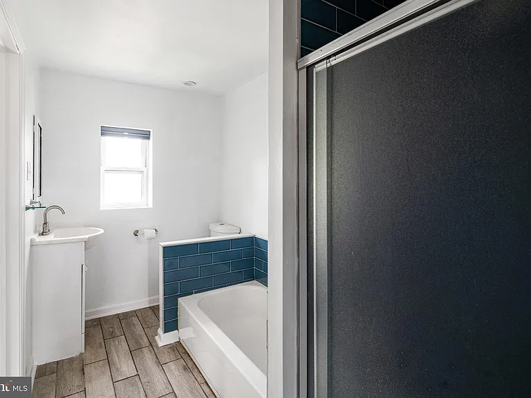 7436 Drexel Rd — Photo 12