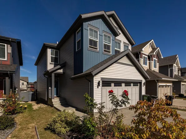 1440 Darby Grn SW, Edmonton, AB T6W 4N5