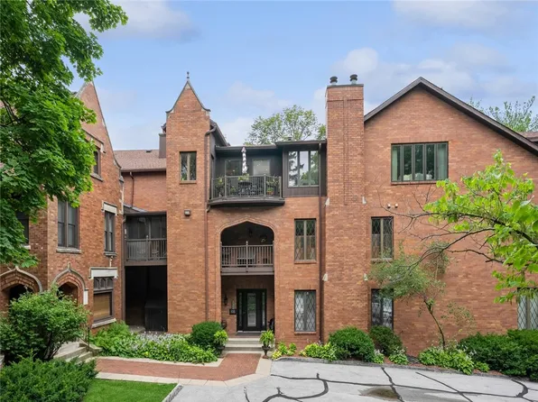 4316 Grand Ave APT 11, Des Moines, IA 50312