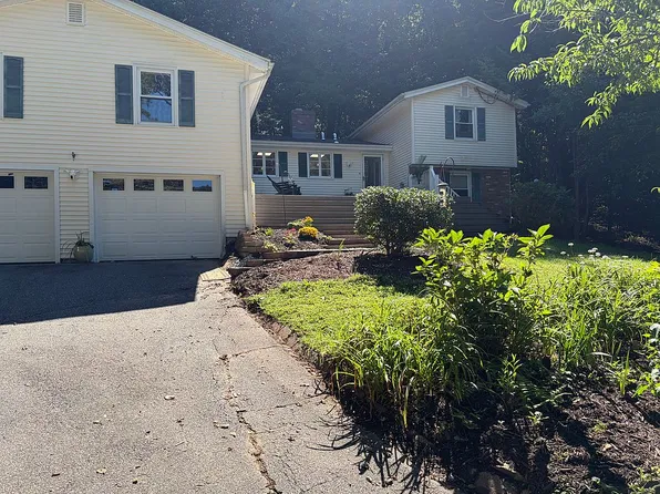 24 Long Hill Rd, Deep River, CT 06417
